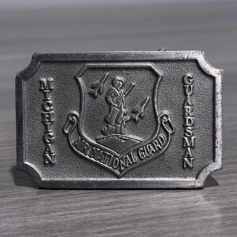 Vtg Michigan Air National Guard Belt Buckle Hit Line USA Military‎ Silver Tone